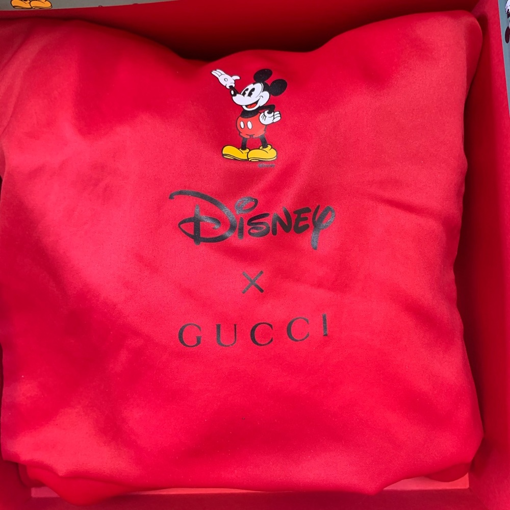GUCCI x Disney Womens Mini Bag LIMITED EDITION - Picture 2 of 5